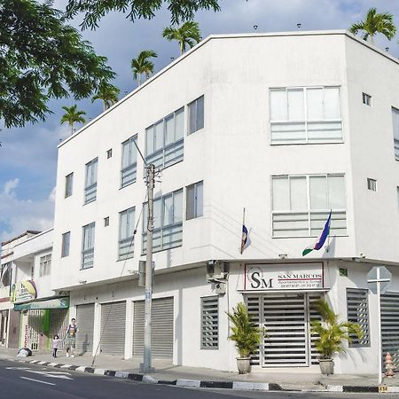 Apartasuites San Marcos Cali Esterno foto