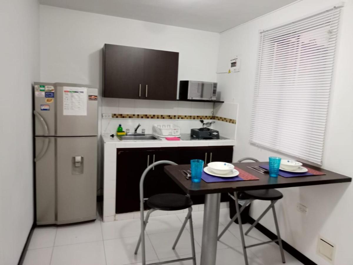 Apartasuites San Marcos Cali Esterno foto