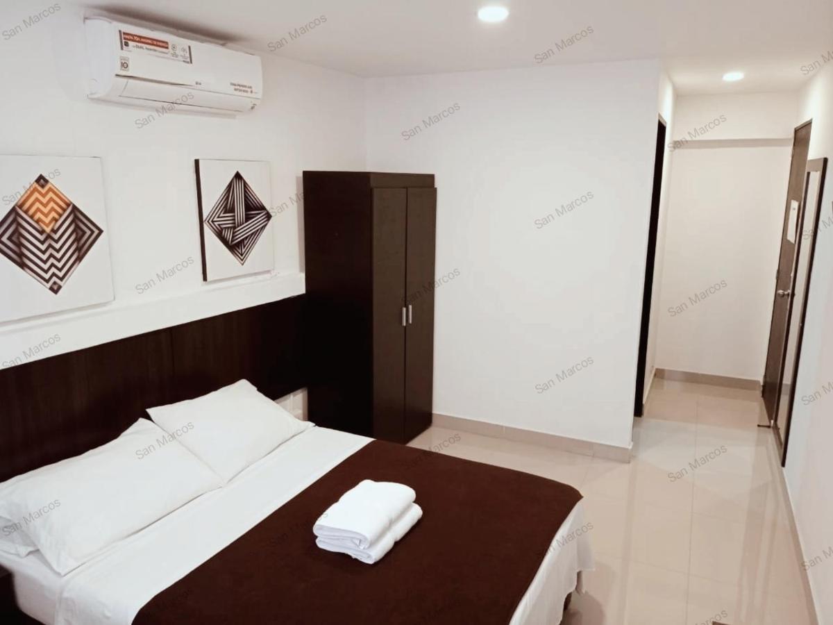 Apartasuites San Marcos Cali Esterno foto